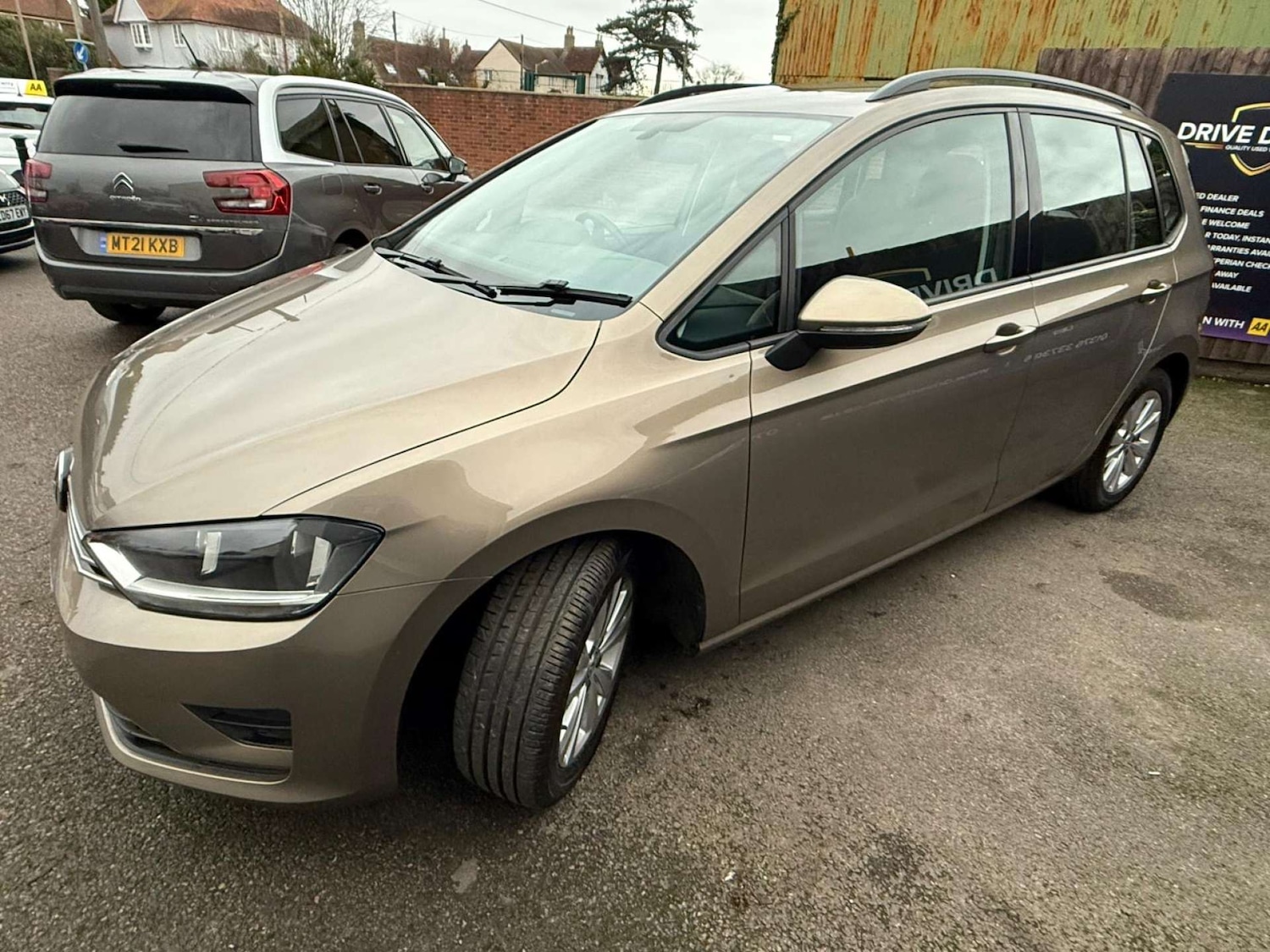 Used Volkswagen Golf SV 2017 for sale - 76923083: Photo 11