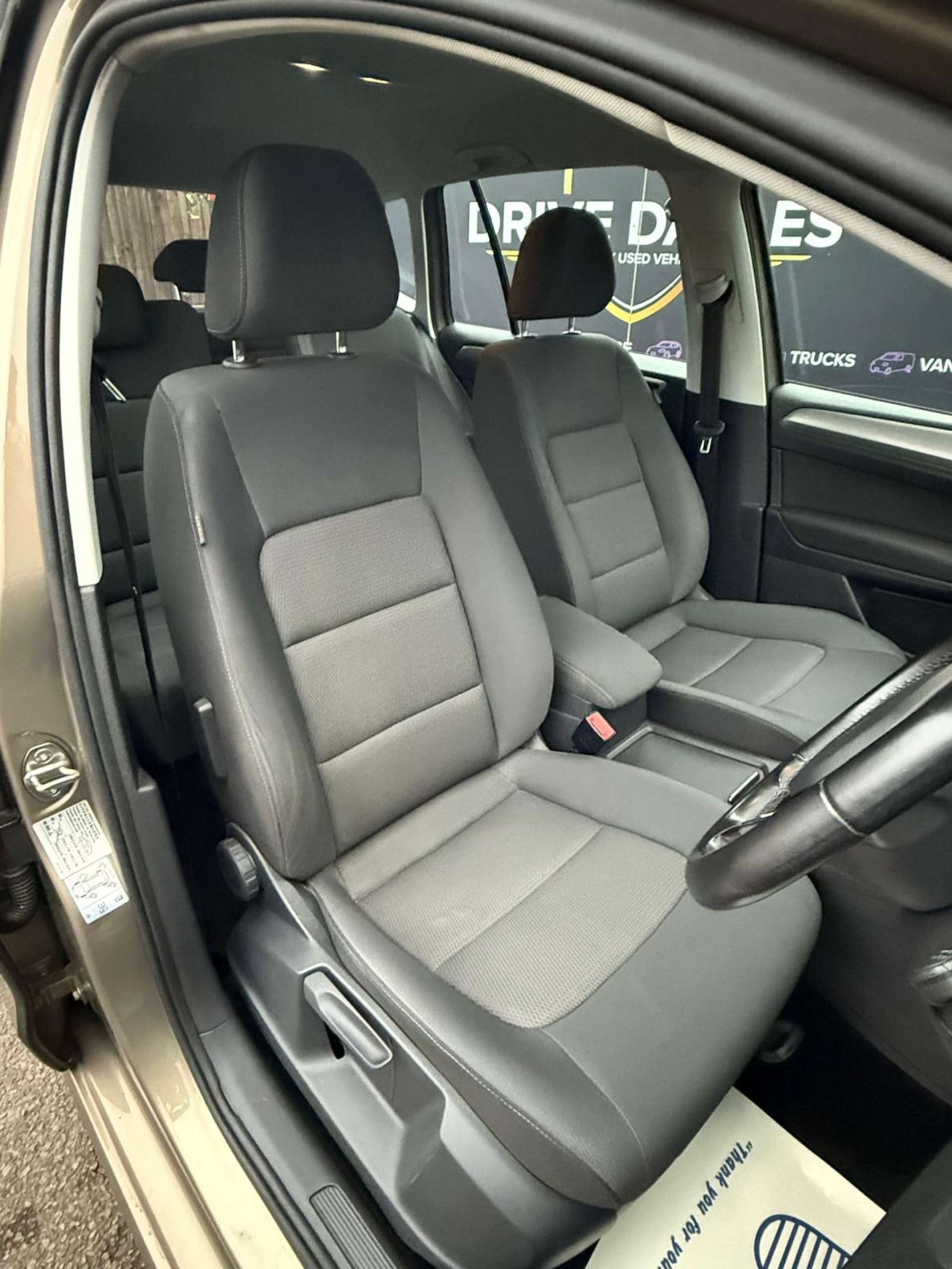 Used Volkswagen Golf SV 2017 for sale - 76923083: Photo 12