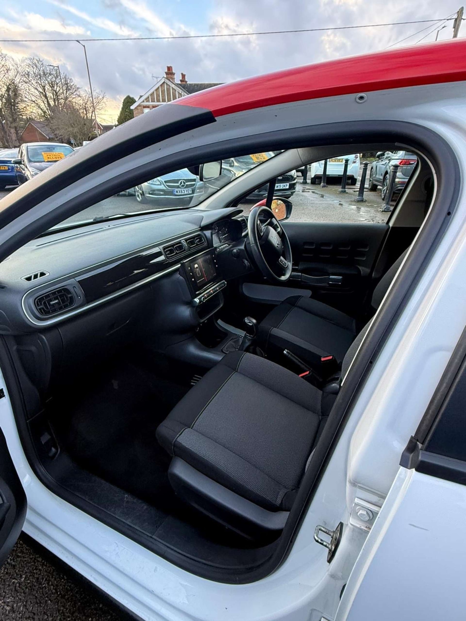 Used Citroen C3 2017 for sale - 77571279: Photo 10