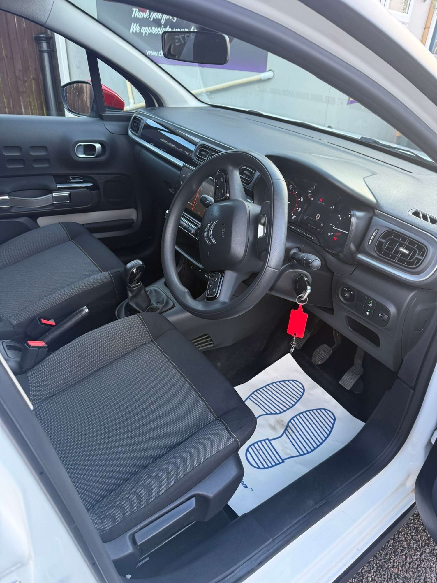 Used Citroen C3 2017 for sale - 77571279: Photo 17