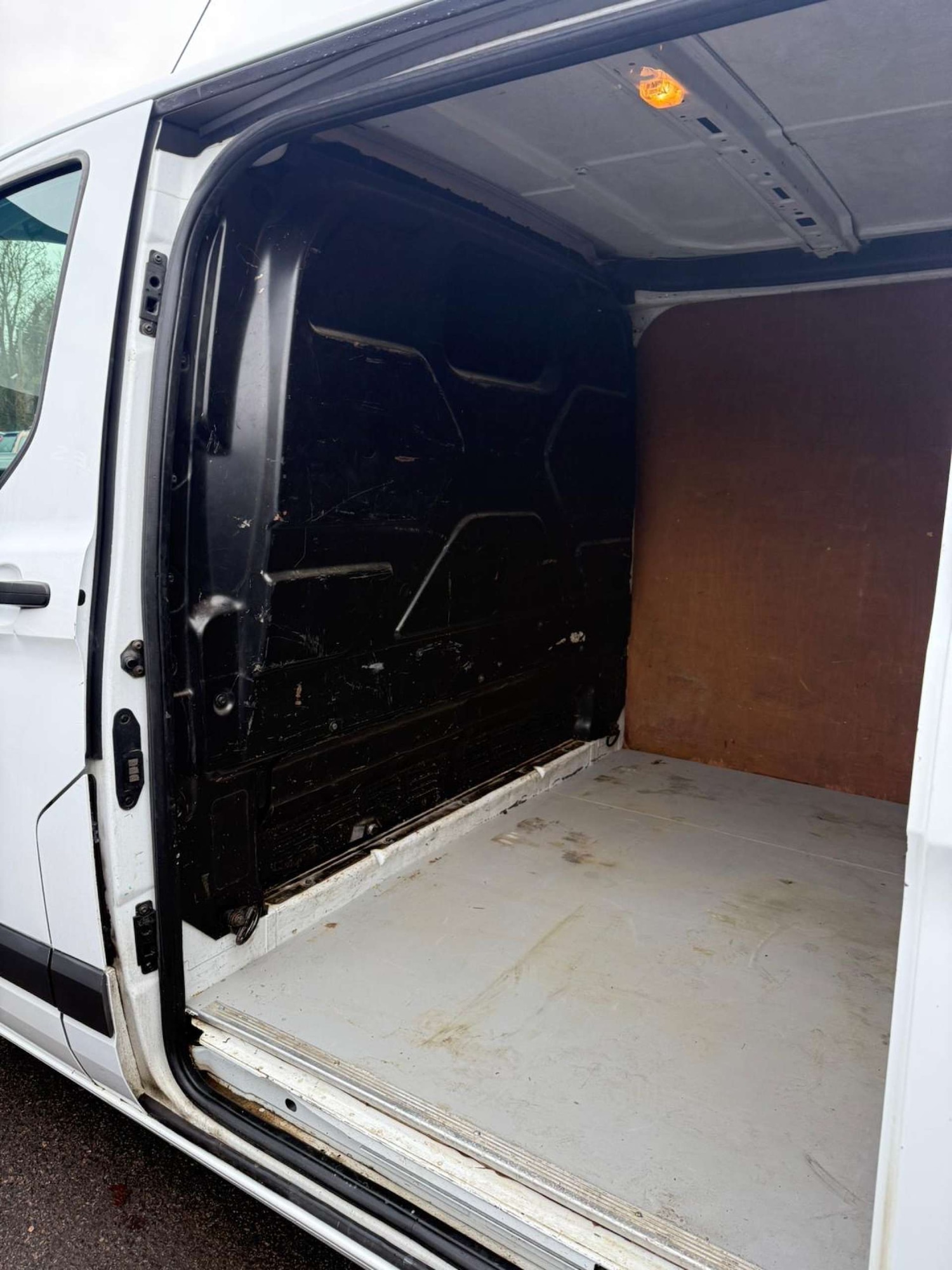 Used Ford Transit Custom 2017 for sale - 76720468: Photo 7