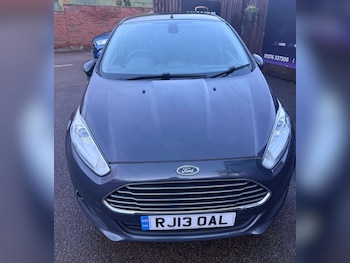 Used Ford Fiesta 2013 for sale - 77571272: Photo