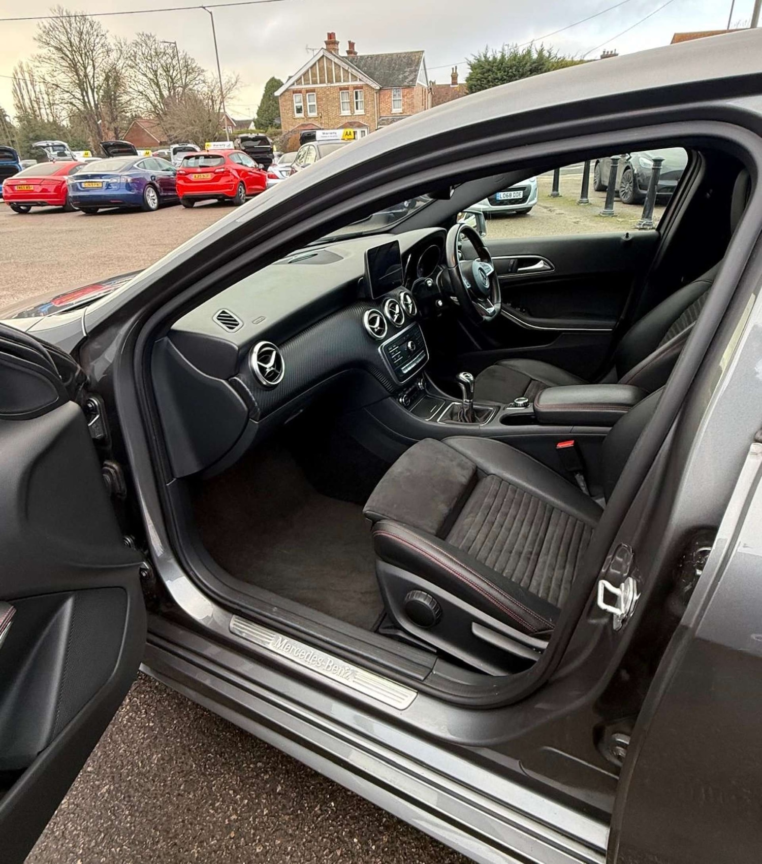 Used Mercedes-Benz A-Class 2017 for sale - 77236249: Photo 29