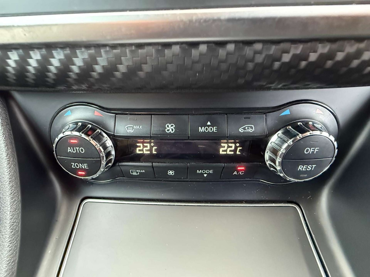 Used Mercedes-Benz A-Class 2017 for sale - 77236249: Photo 5