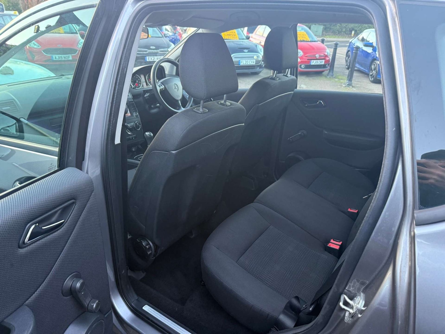 Used Mercedes-Benz A-Class 2012 for sale - 76698051: Photo 10