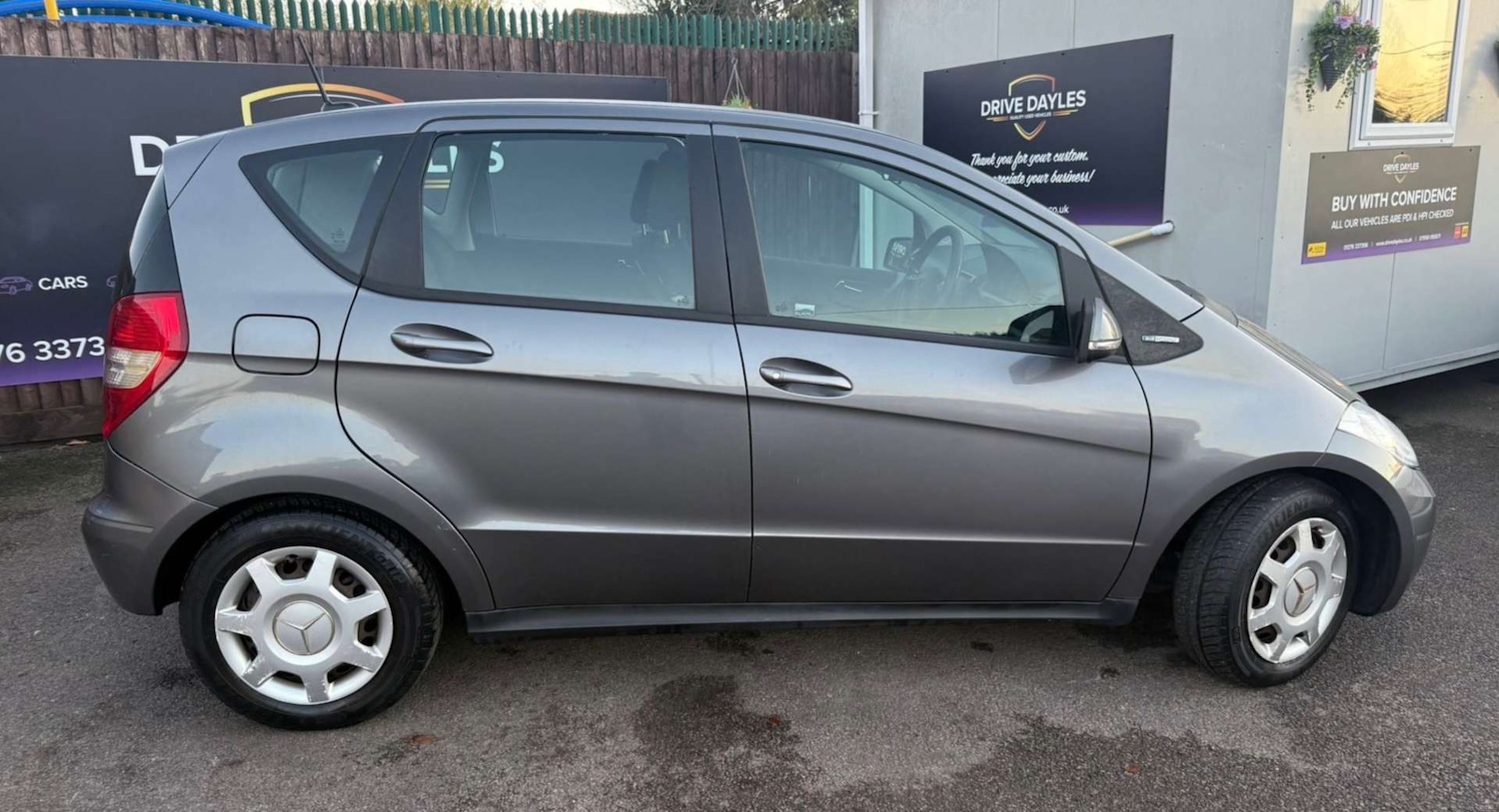 Used Mercedes-Benz A-Class 2012 for sale - 76698051: Photo 13