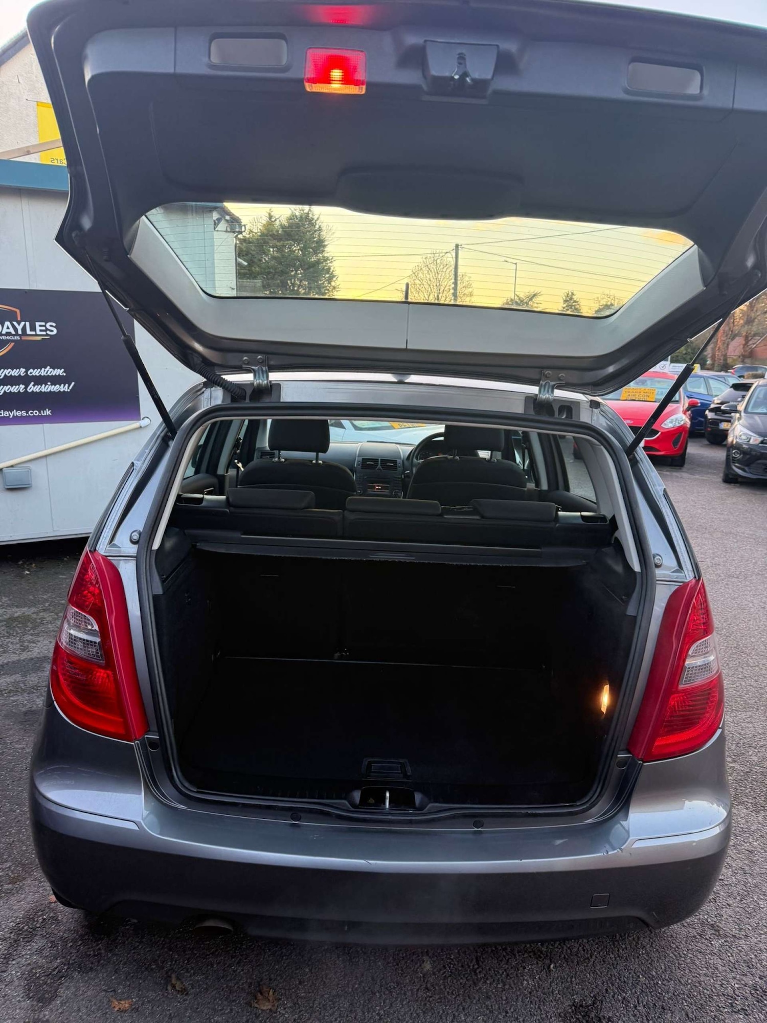 Used Mercedes-Benz A-Class 2012 for sale - 76698051: Photo 5