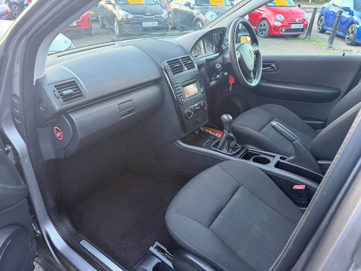 Used Mercedes-Benz A-Class 2012 for sale - 76698051: Photo 6