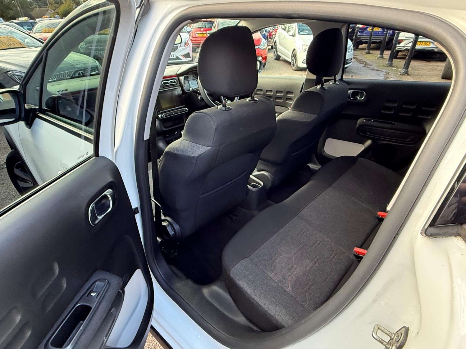 Used Citroen C3 2020 for sale - 76601431: Photo 11