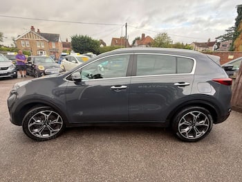 Used Kia Sportage 2021 for sale - 79675852: Photo