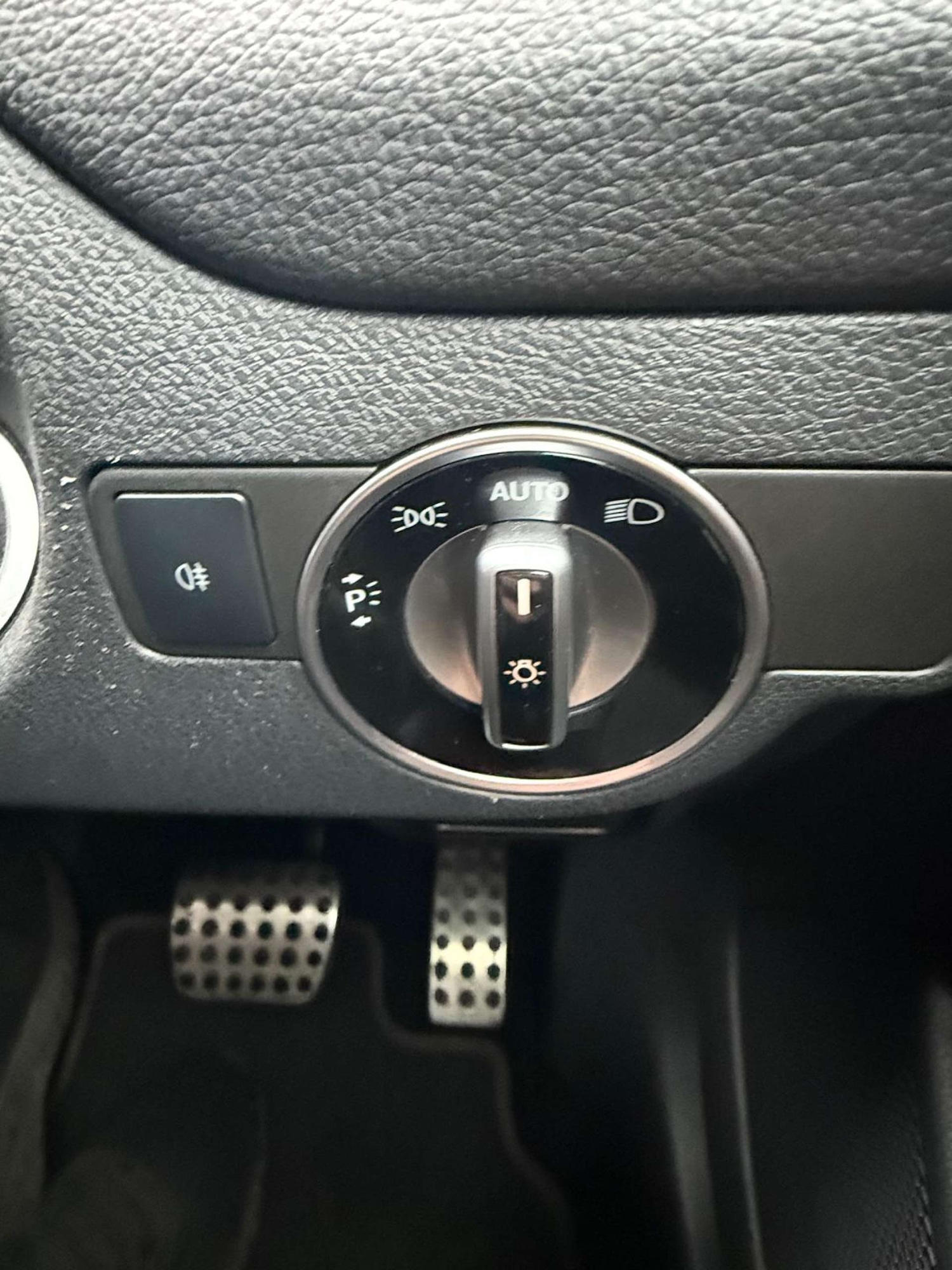 Used Mercedes-Benz GLA 2018 for sale - 77314237: Photo 25