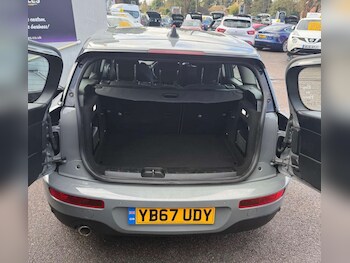 Used MINI Clubman 2018 for sale - 77228427: Photo