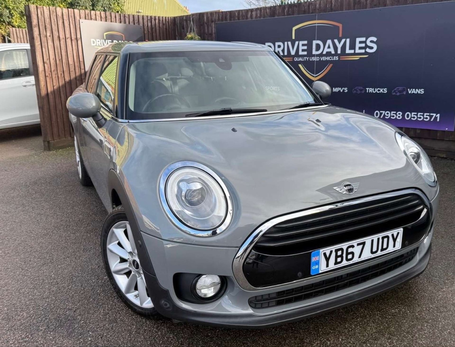 Used MINI Clubman 2018 for sale - 77228427: Photo 6