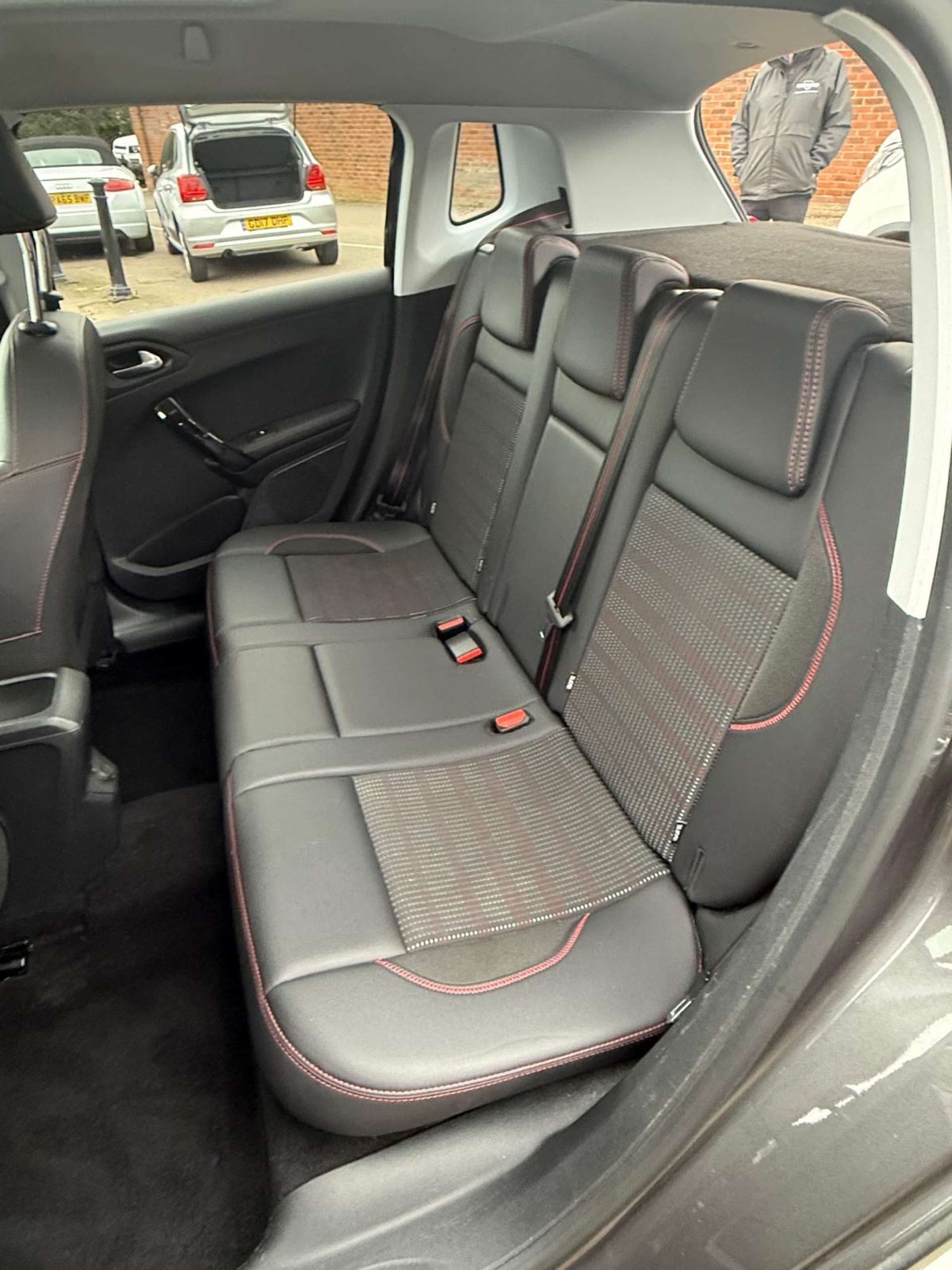 Used Peugeot 2008 2017 for sale - 77845652: Photo 14