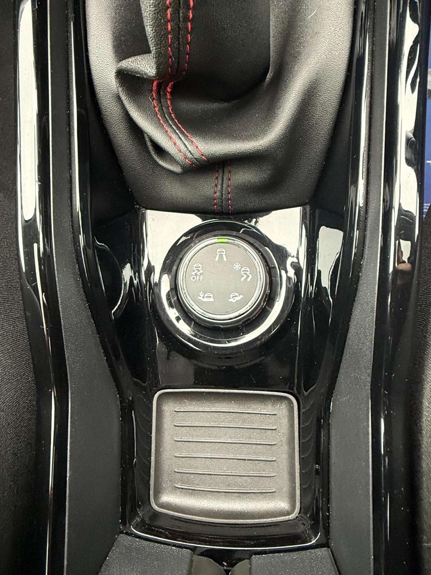 Used Peugeot 2008 2017 for sale - 77845652: Photo 19