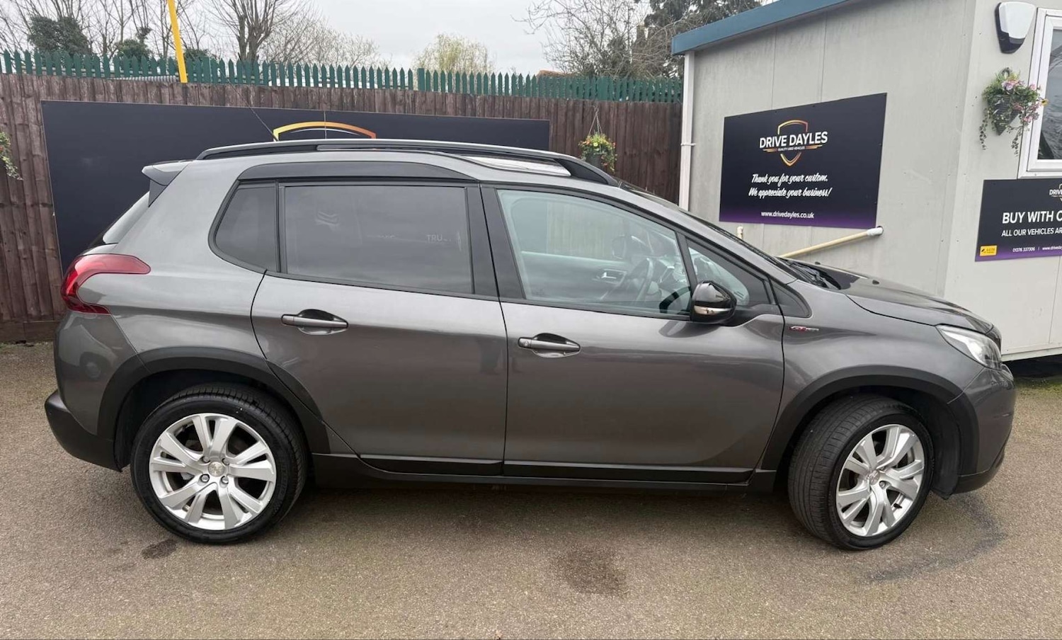 Used Peugeot 2008 2017 for sale - 77845652: Photo 29