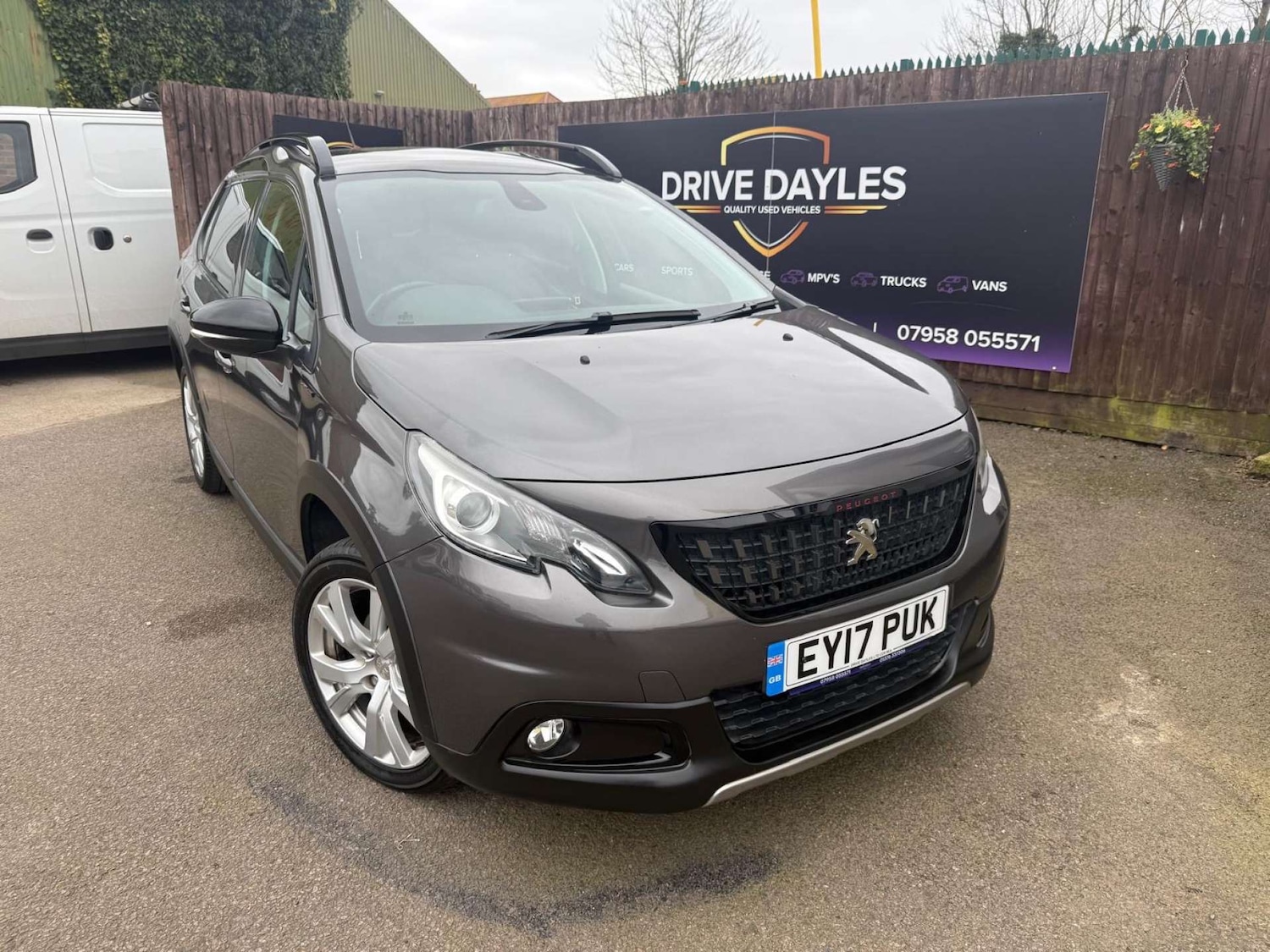 Used Peugeot 2008 2017 for sale - 77845652: Photo 31