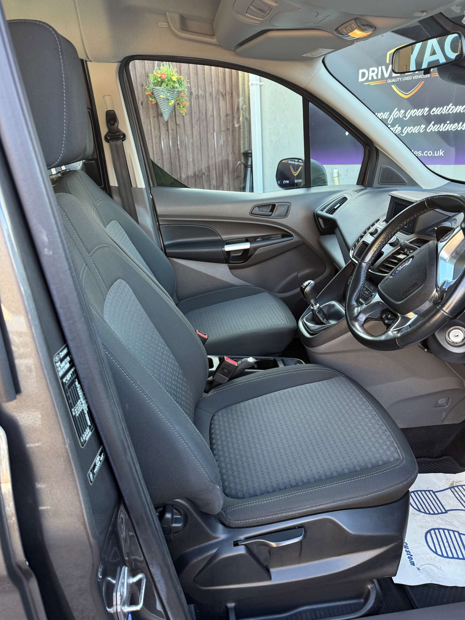 Used Ford Grand Tourneo Connect 2018 for sale - 76560182: Photo 7