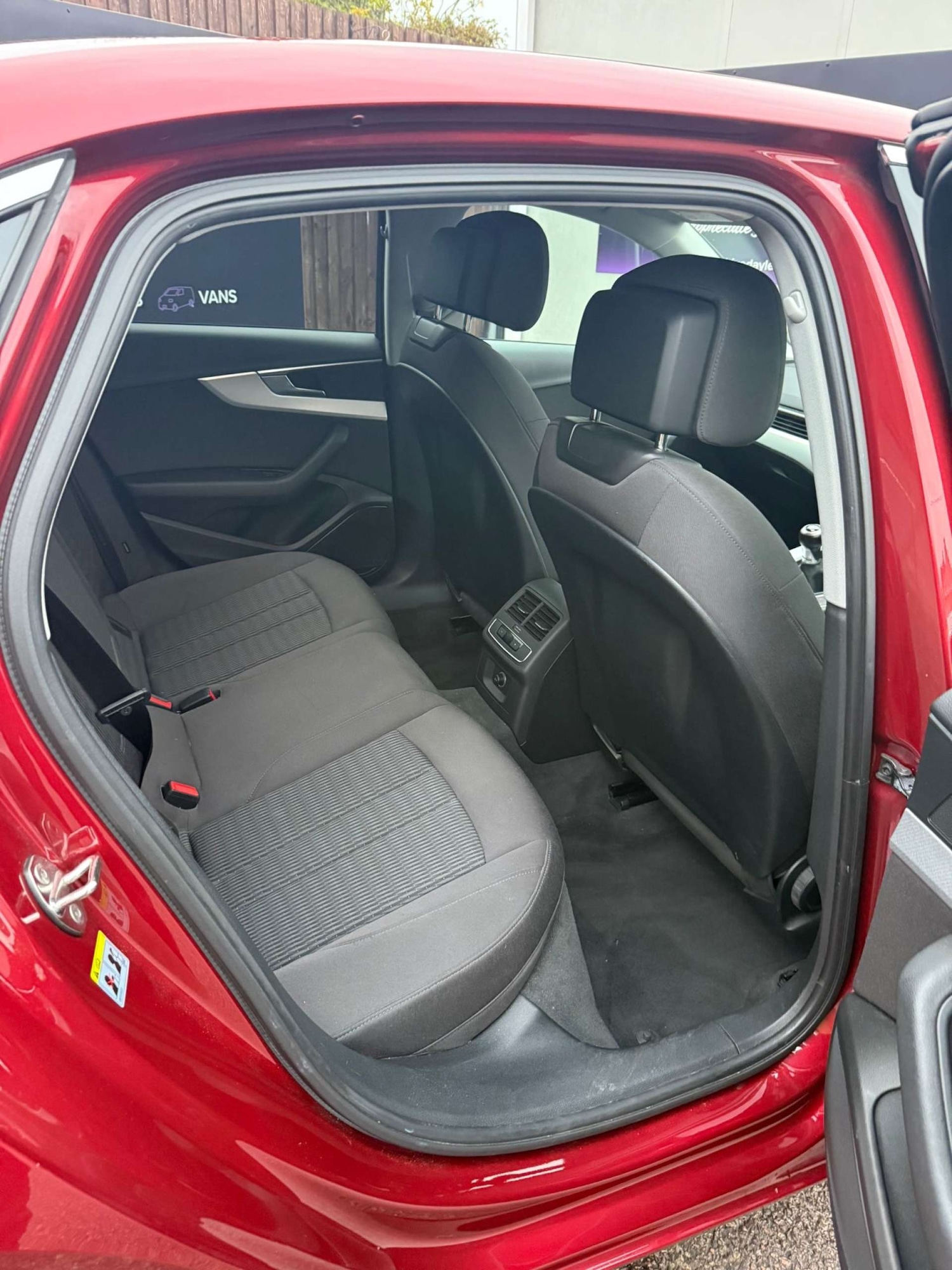 Used Audi A4 2016 for sale - 76724040: Photo 10