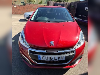 Used Peugeot 208 2016 for sale - 78359020: Photo