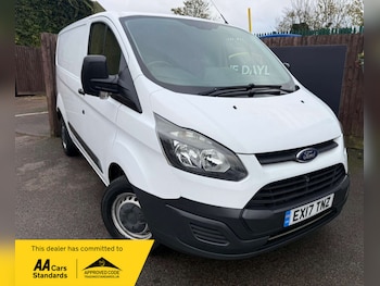 Used Ford Transit Custom 2017 for sale - 77069428: Photo