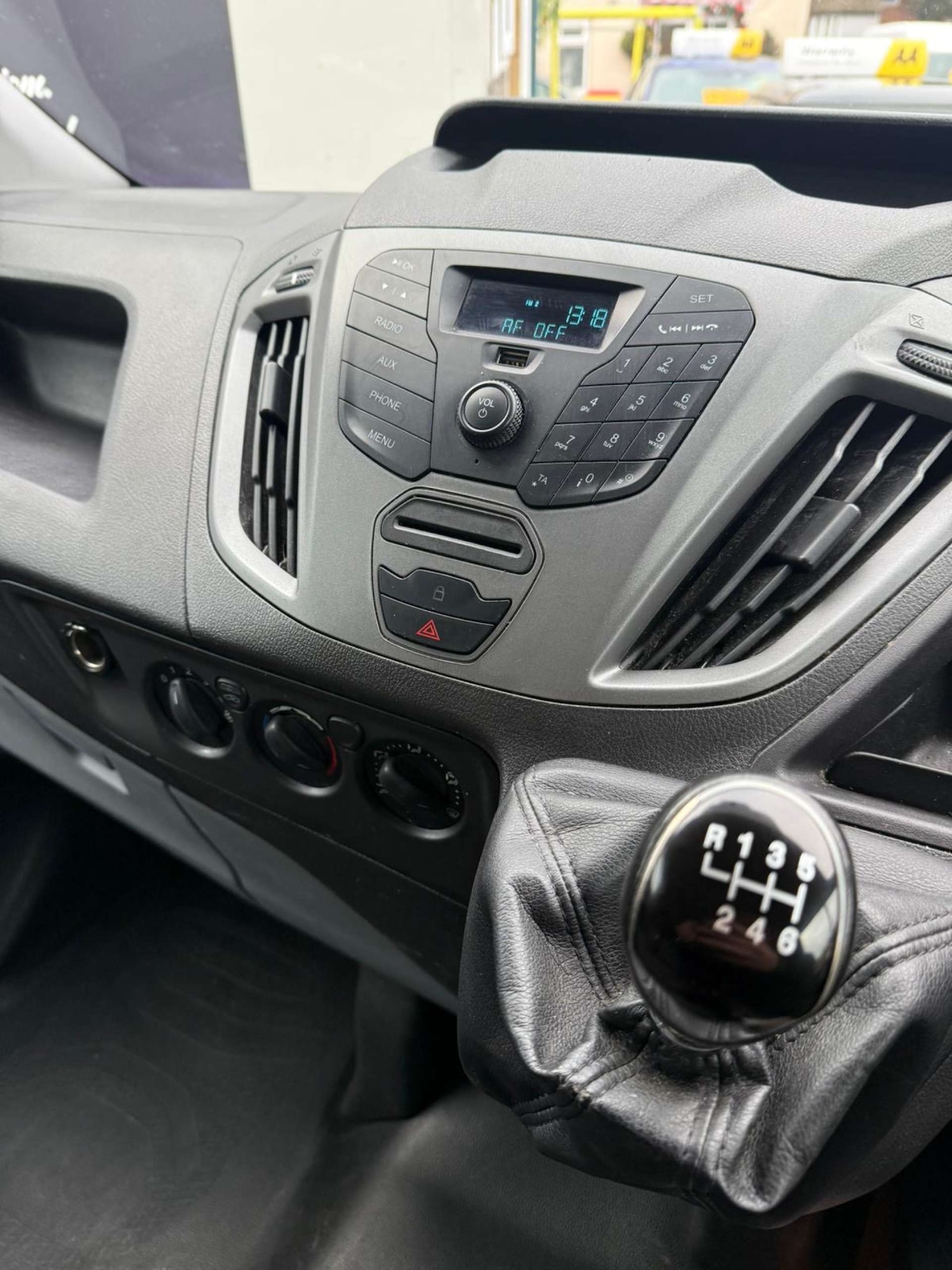 Used Ford Transit Custom 2017 for sale - 77069428: Photo 4