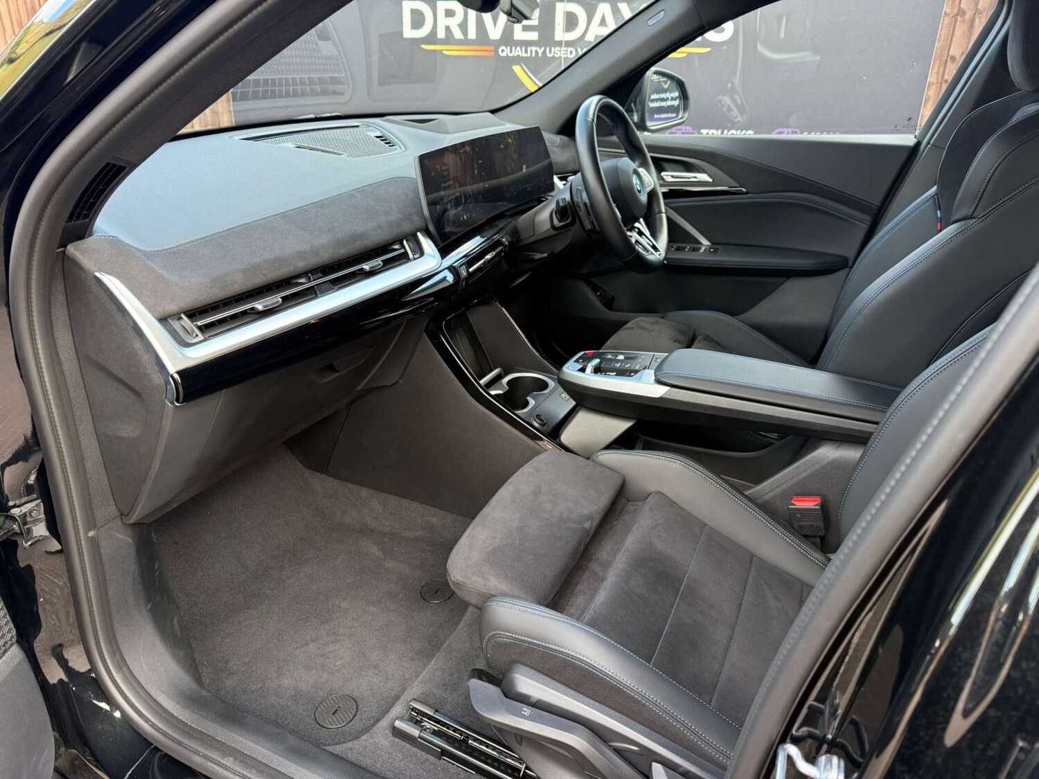 Used BMW iX2 2024 for sale - 76601419: Photo 17