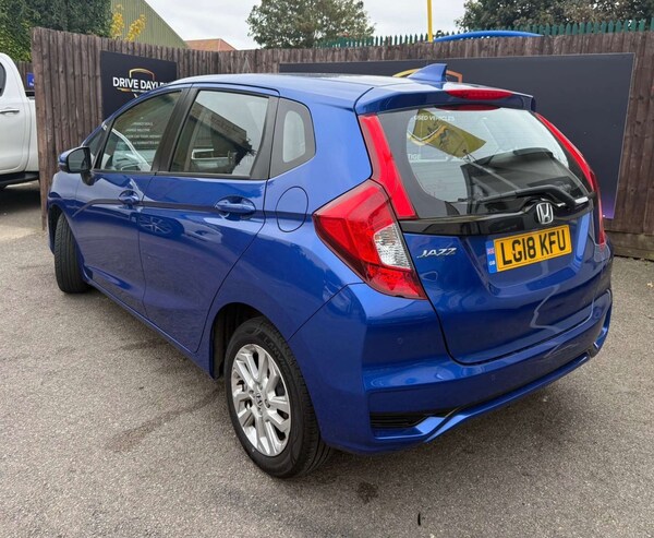 Used Honda Jazz 2018 for sale - 76235454: Photo 12