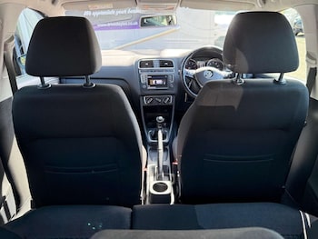 Used Volkswagen Polo 2016 for sale - 78674390: Photo