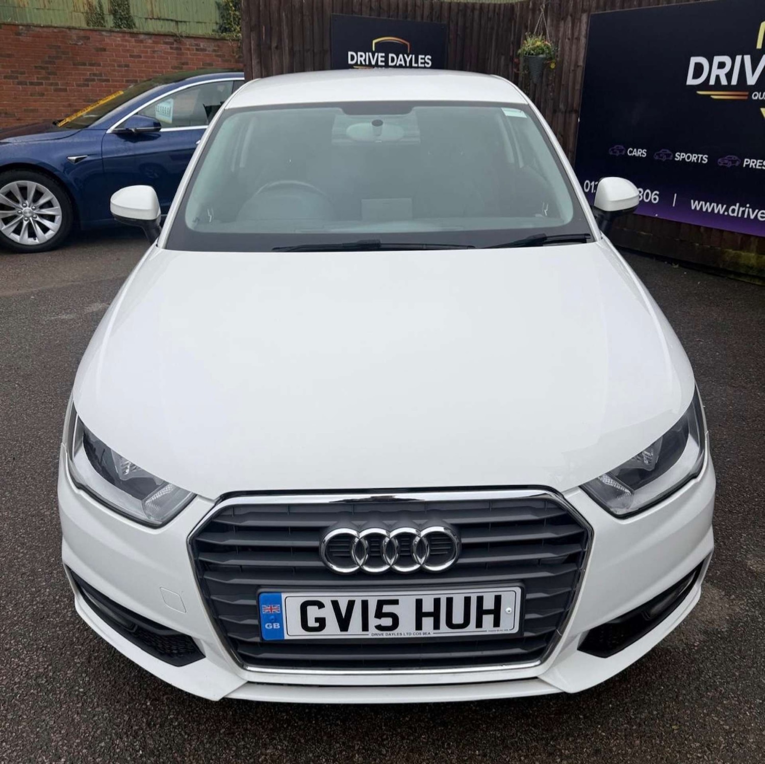 Used Audi A1 2015 for sale - 77610594: Photo 2