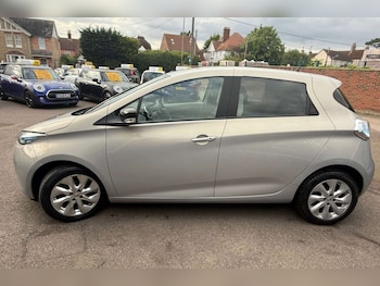 Used Renault Zoe 2016 for sale - 78821092: Photo