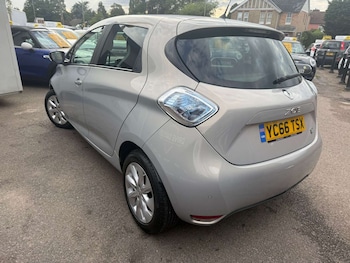 Used Renault Zoe 2016 for sale - 78821092: Photo