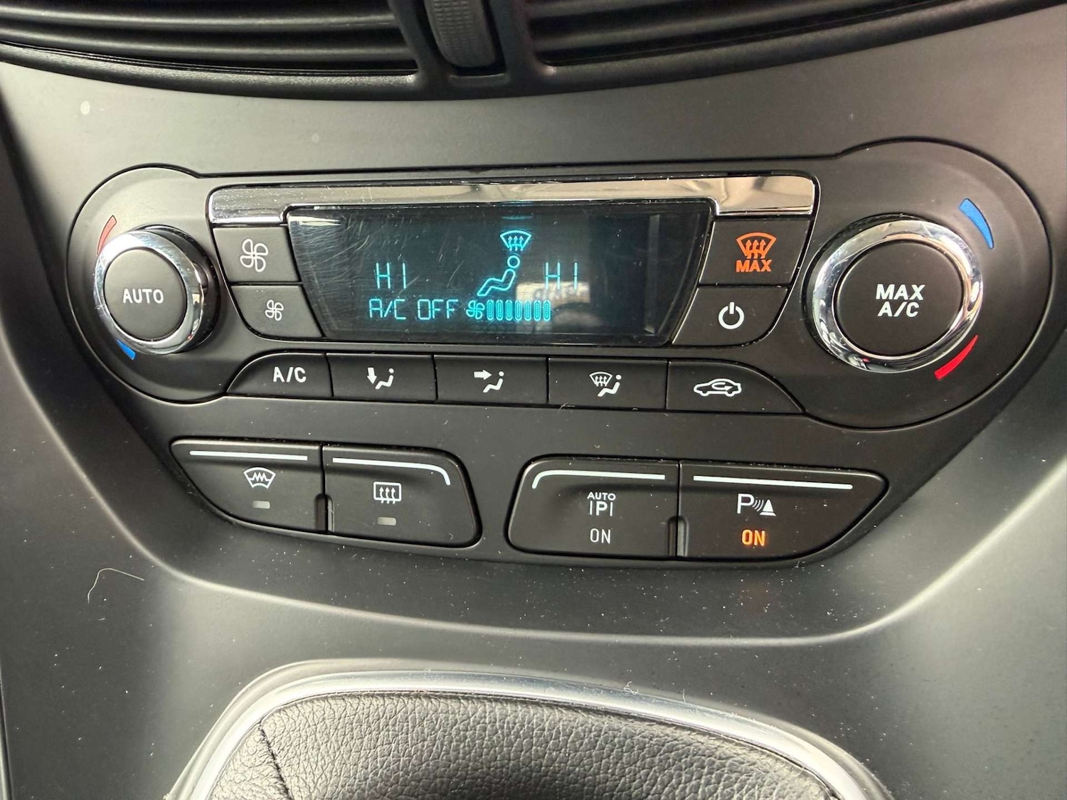 Used Ford Grand C-Max 2013 for sale - 77618899: Photo 11