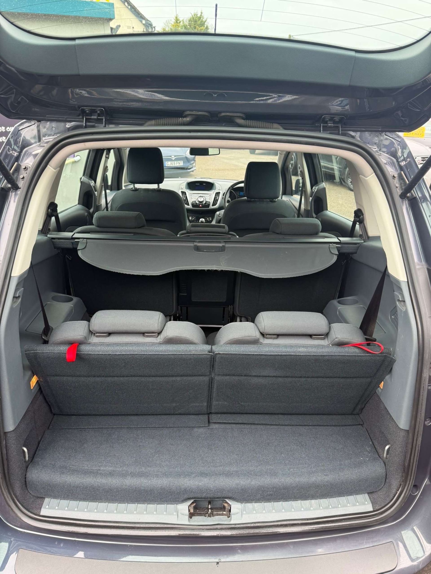 Used Ford Grand C-Max 2013 for sale - 77618899: Photo 18