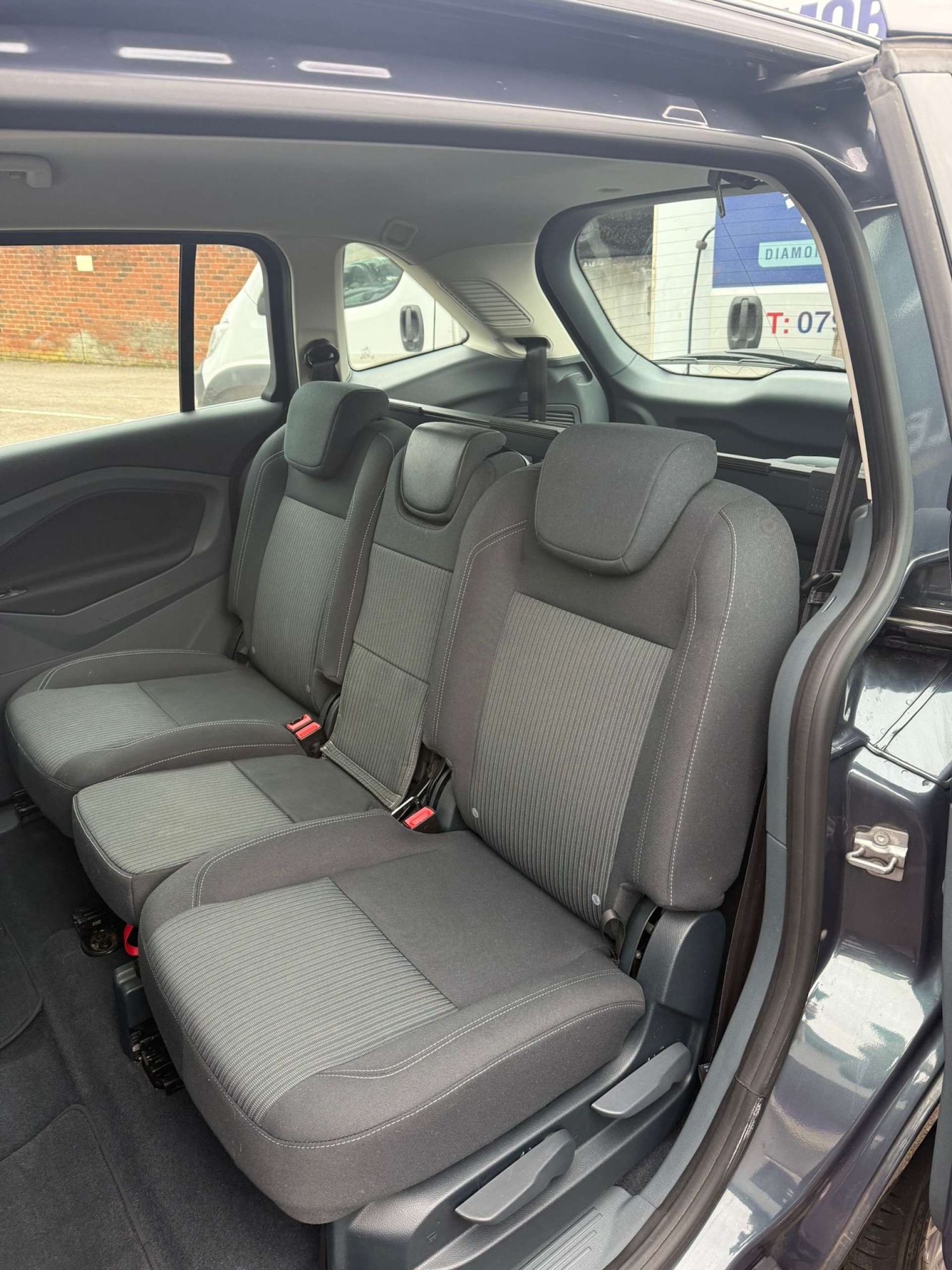 Used Ford Grand C-Max 2013 for sale - 77618899: Photo 20