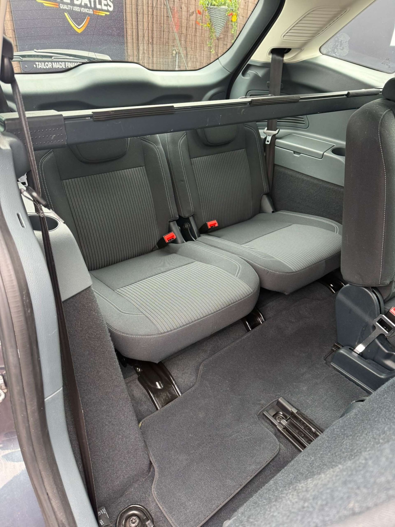 Used Ford Grand C-Max 2013 for sale - 77618899: Photo 27