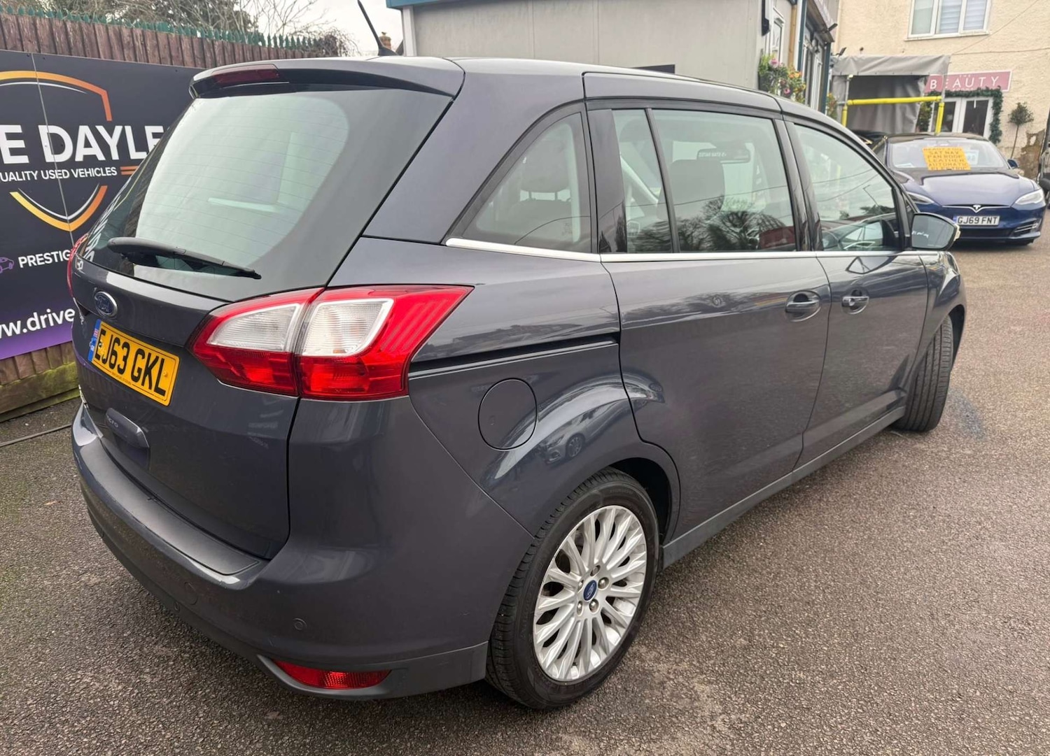 Used Ford Grand C-Max 2013 for sale - 77618899: Photo 30