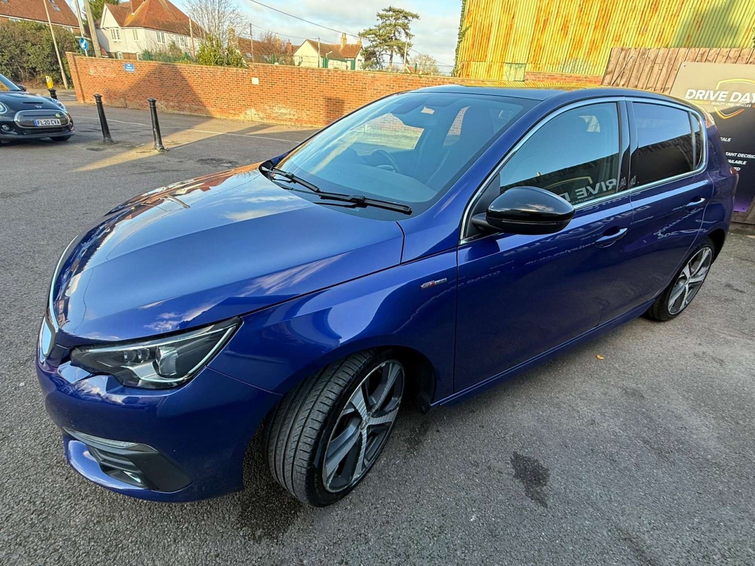 Used Peugeot 308 2017 for sale - 77073377: Photo 18