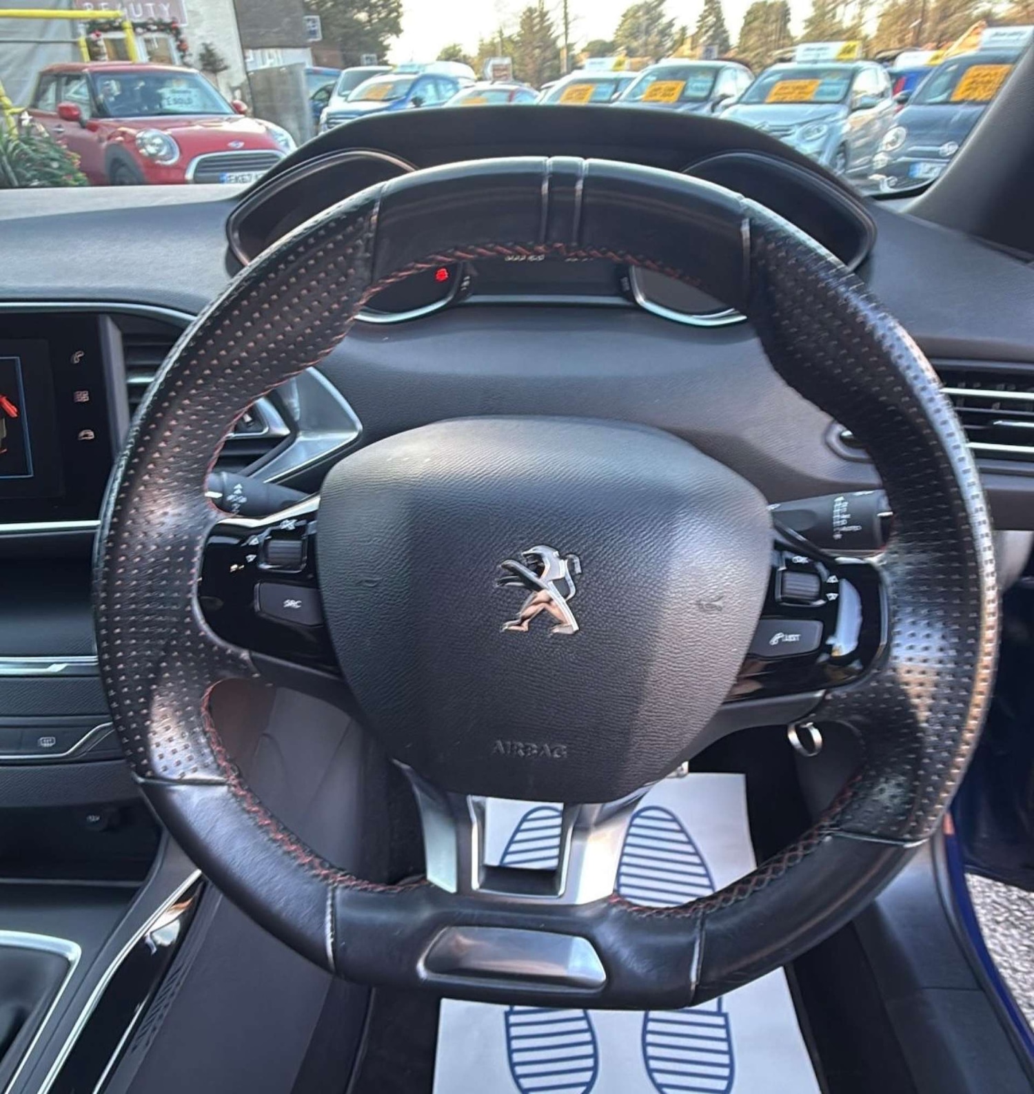 Used Peugeot 308 2017 for sale - 77073377: Photo 26