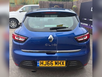 Used Renault Clio 2016 for sale - 76235449: Photo