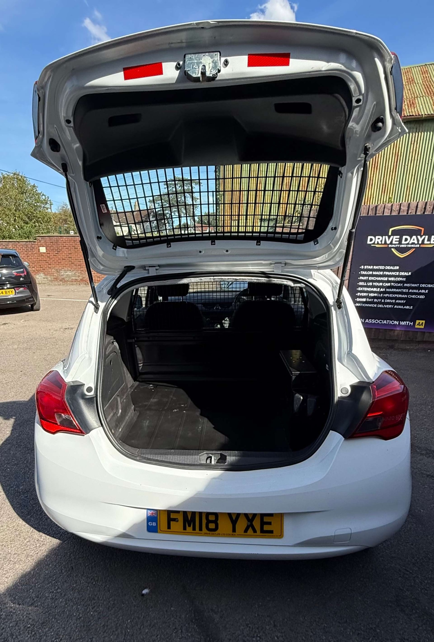 Used Vauxhall Corsa 2018 for sale - 76601408: Photo 6