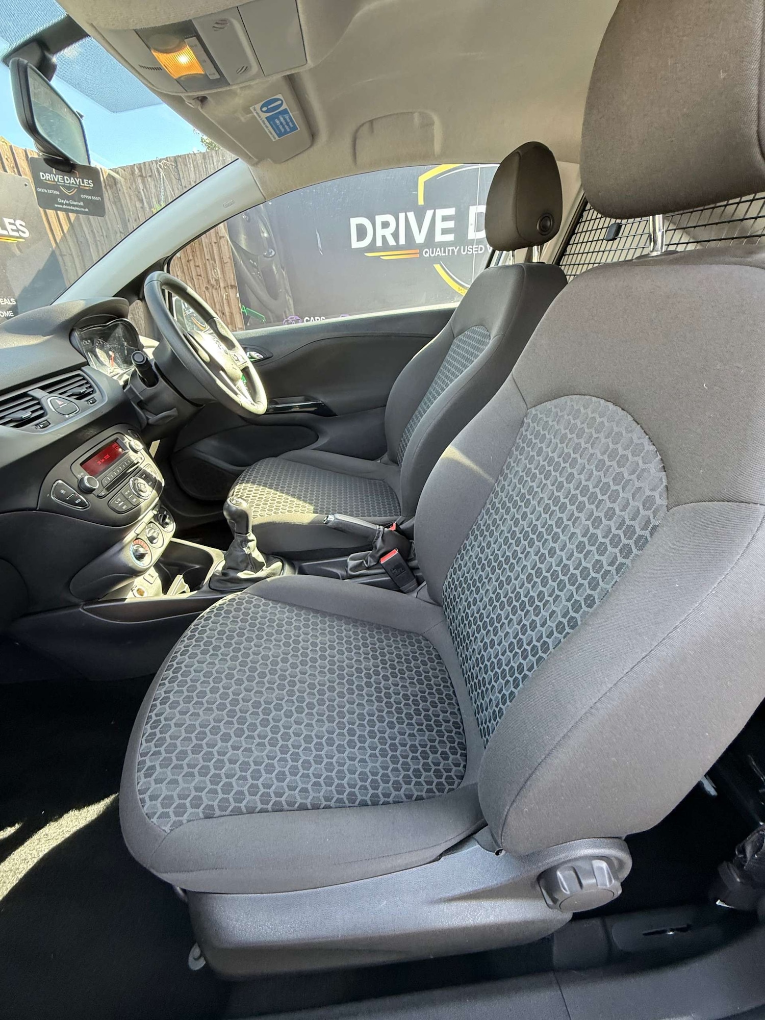 Used Vauxhall Corsa 2018 for sale - 76601408: Photo 9