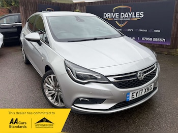 Used Vauxhall Astra 2017 for sale - 77314236: Photo