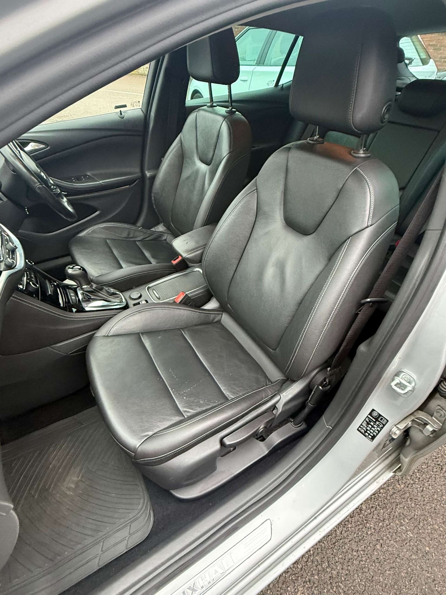 Used Vauxhall Astra 2017 for sale - 77314236: Photo 21