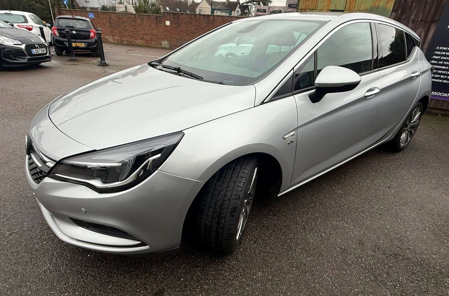 Used Vauxhall Astra 2017 for sale - 77314236: Photo 7