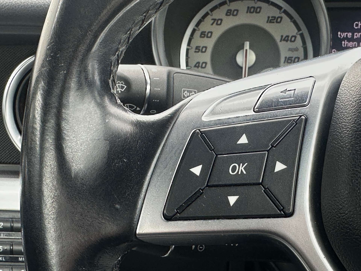 Used Mercedes-Benz SLK 2013 for sale - 76601000: Photo 20