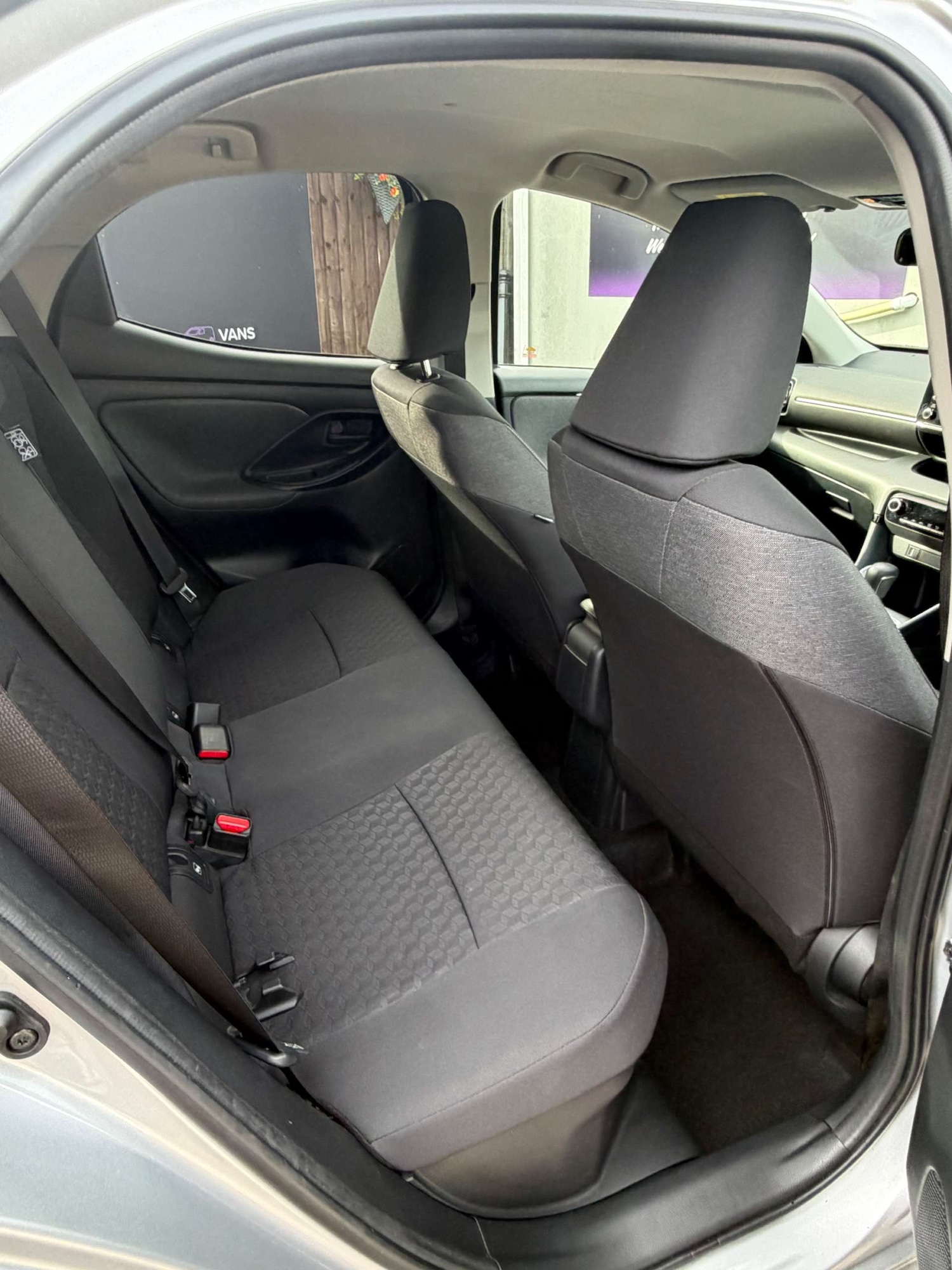 Used Toyota Yaris 2022 for sale - 78196811: Photo 12