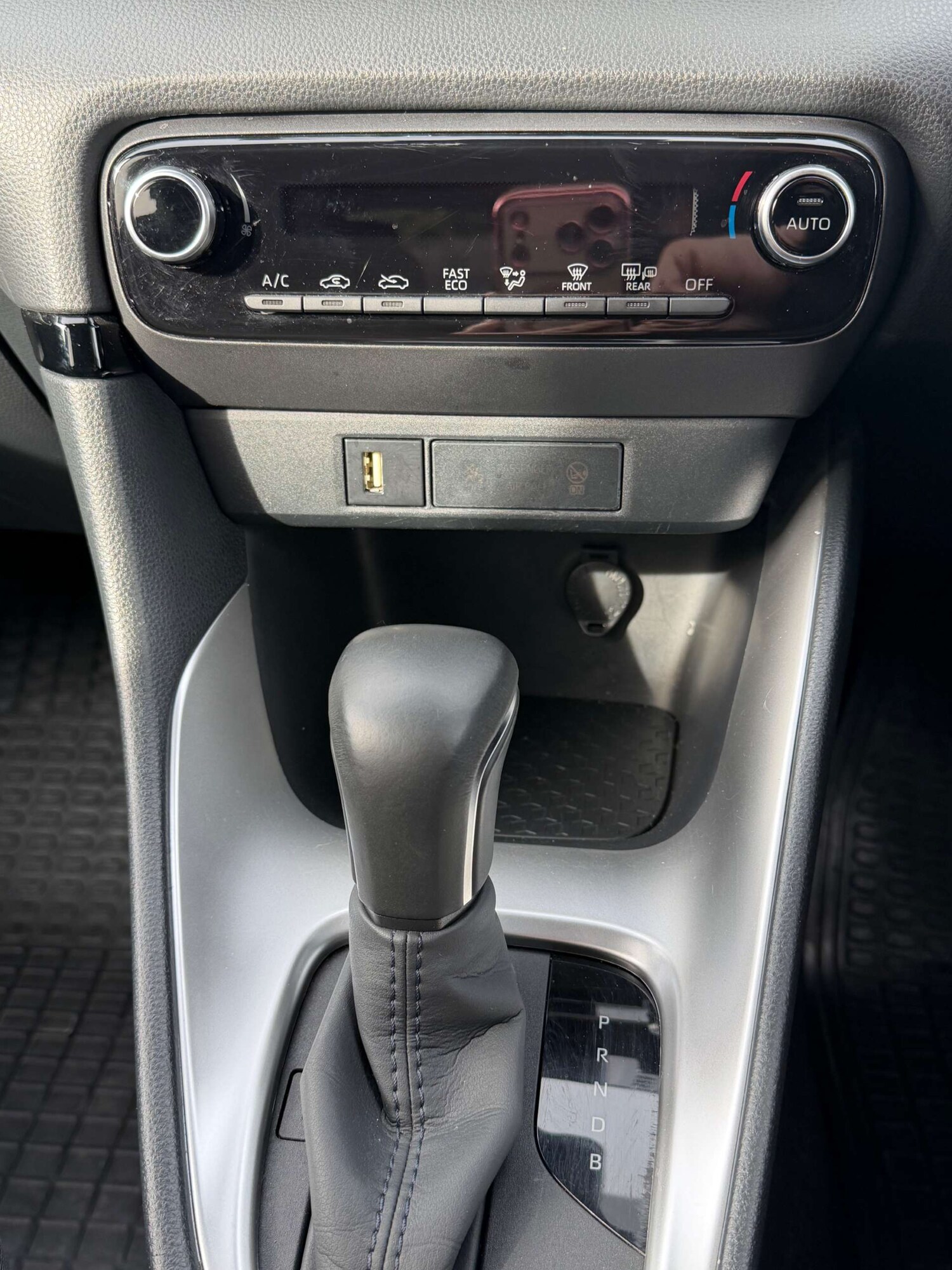 Used Toyota Yaris 2022 for sale - 78196811: Photo 14