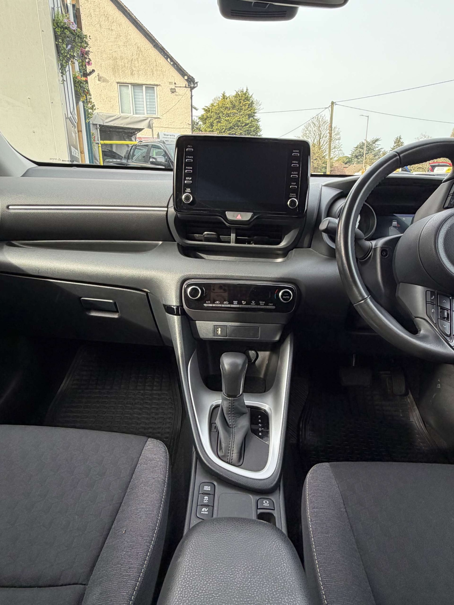 Used Toyota Yaris 2022 for sale - 78196811: Photo 18