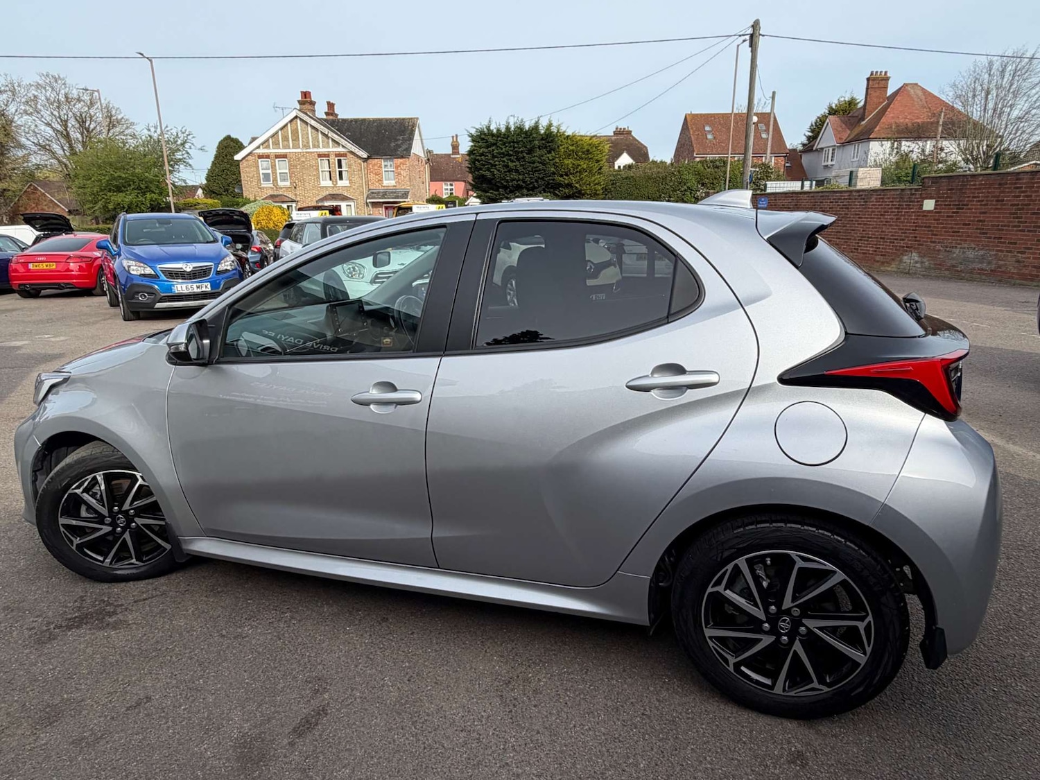 Used Toyota Yaris 2022 for sale - 78196811: Photo 22